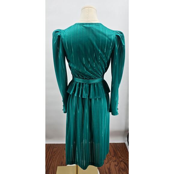 Vintage 1970's/1980's Pea Patch Jade Green Satin Draped Neck Dress - Picture 3 of 4